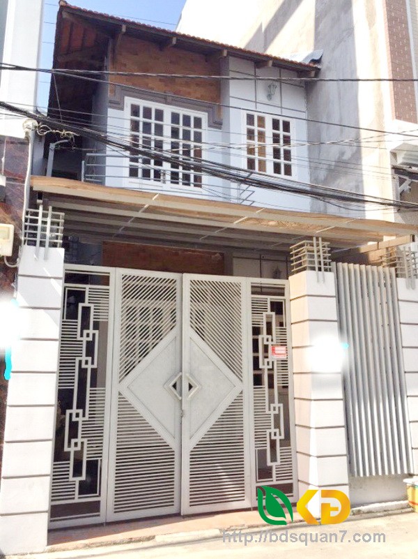 Bán nhà 1 lầu hẻm 160 Nguyễn Văn Quỳ quận 7.
